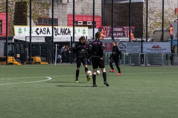 Bild 18 - B-Juniorinnen St.Pauli - C-Juniorinnen SV Steinhorst : Ergebnis: 1:2